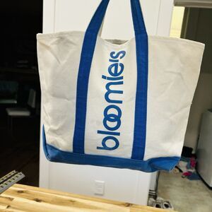 Vintage BLOOMIES Bloomingdale's NYC CANVAS TOTE Reusable Shopping Bag Book